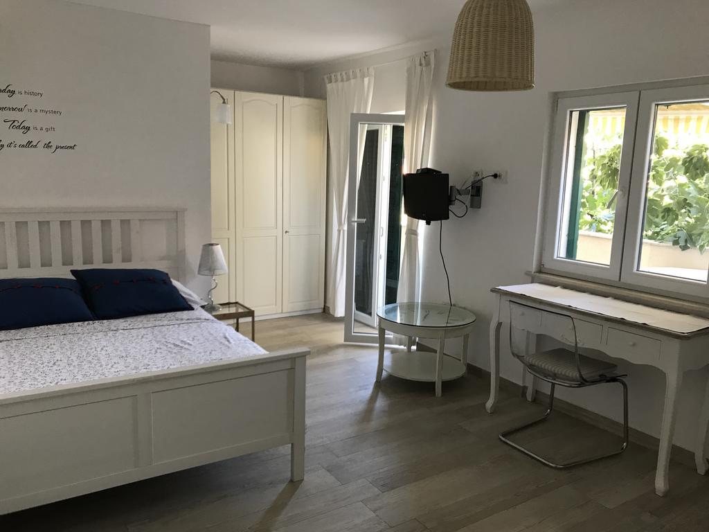 Guesthouse Davorka Bijelic Murter Kültér fotó