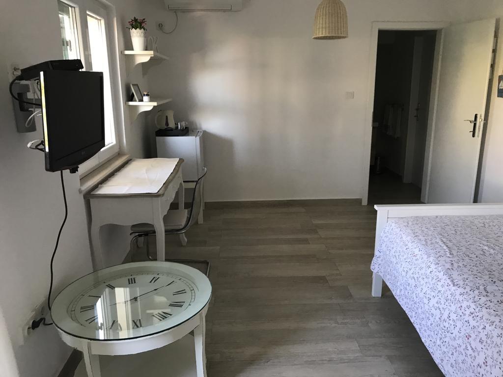 Guesthouse Davorka Bijelic Murter Kültér fotó